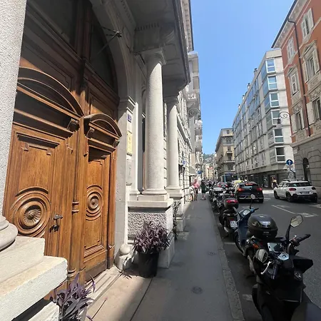 Casaluna 아파트 *